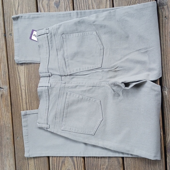 Gloria Vanderbilt women's brown jeans size 10 - Picture 7 of 10